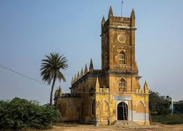 Akbar's church- Akbar learnt about Christianity and gave land to Jesuit fathers to build a church in Agra. This was the first Roman Catholic Church in the Mughal Empire. After Akbar it