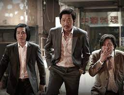 You shouldn't, but well, love got its reason you do ignore ! 14 Must See Korean Mafia Films That Will Make Your Eyes Bleed Soompi