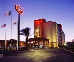 The zagat survey recently announced that santa monica has the best restaurants of any city in southern california and most are a short walk from our santa monica accommodations. Top 3 Star Hotels In Santa Monica Roberto Davila Coahuila Mx