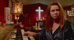 Dianne wiest is a member of the following lists: Then And Now The Cast Of Edward Scissorhands On The Film S 30th Anniversary