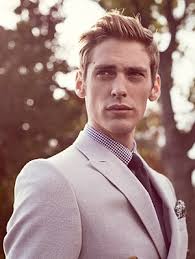 Hardy Amies (Харди Эмис)