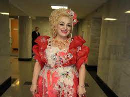 Новый альбом от авторов самого известного саундтрека к джеймсу бонду группы garbage. Nadezhda Kadysheva Nepriyatno Udivila Narod Boleznennym Vidom Ekspress Gazeta