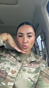 Happy Monday 🫶🏼 Military threads