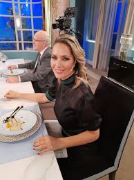 Losada trabaja con etchecopar en a24 y acompaña al conductor de basta baby desde hace algunas semanas. Carolina Losada Basta Baby Panelistas Nombres