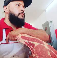 Edgar Pore's Instagram, Twitter & Facebook