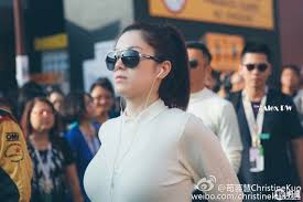 #苟芸慧 | 241.7k insan bunu izledi. è‹ŸèŠ¸æ…§ç˜¦èº«ä¸ç˜¦èƒ¸åŒå³°å¥½æœ‰åŽ‹è¿«æ„Ÿ è¶£æ˜Žæ˜Ÿ