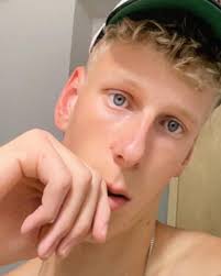 Jonah Gilbert (@jonahgilbertt) • Instagram photos and videos