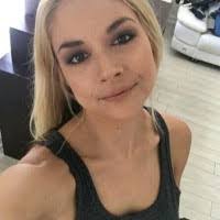 Kate Bella's Instagram, Twitter & Facebook