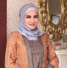 Fat mommy emma bailey crazy extremely hot scene. 4 Artis Yang Memutuskan Jadi Mualaf Nomor 3 Kisahnya Bikin Terharu Okezone Celebrity