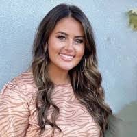 Ashley Beasley's Instagram, Twitter & Facebook