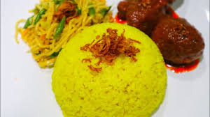 Anginkan sampai nasi kuning tidak panas. Cara Membuat Nasi Kuning Banjar Goreng