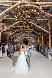 Only 15 Minutes South From Downtown San Antonio Texas Rancho La Mission Was Established In 1995 And O San Antonio Wedding Venues Wedding Venues Texas Wedding