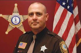 Pulaski County Deputy killed in tra昀케c accident