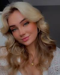 Brett Ensley's Instagram, Twitter & Facebook