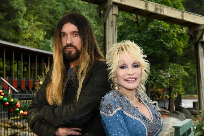 Billy Ray Cyrus shares last 'beautiful message' Dolly Parton sent him before death at 80 - The Mirror US
