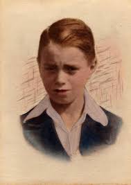 Of all the letters dad sent from India this brought a tear to my eye, he  was recovering from malaria, hadn't recieved any post for awhile and  reading between the lines feeling