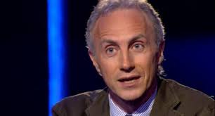 Marco travaglio è stato fotografato in vacanza a formentera con alcuni colleghi, fa scandalo la foto di un bacio con l'attrice giorgia solari. Marco Travaglio A Vittorio Veneto Con Slurp Oggi Treviso News Il Quotidiano Con Le Notizie Di Treviso E Provincia Oggitreviso