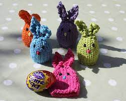 Huggie bunnies free knitting pattern by sandra paul. 10 Free Easter Knitting Patterns Blog Nobleknits