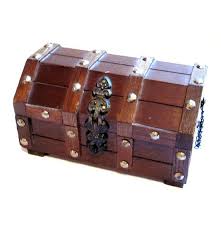 Vintage Jewelry Box Pirate S Wood Chest Trinket Treasure Etsy Vintage Jewelry Box Wood Jewelry Box Wood Chest