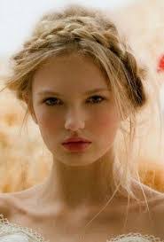 Rosie Morrow's Instagram, Twitter & Facebook