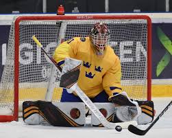 His name first popped onto the scene when he jumped to the united states national and what an assignment that was for beniers, who found himself riding shotgun next to jack hughes at evens. Matthew Beniers Dobberprospects