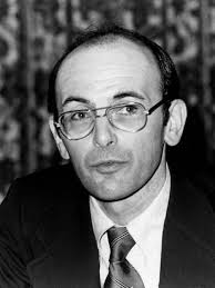 Former mayor John McNamara has died at age 81