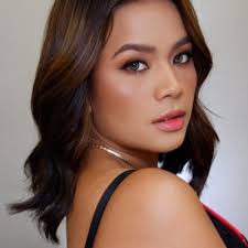 Abby Ramirez (@anneaveliza)