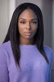 Alicia Fears's Instagram, Twitter & Facebook