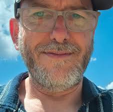 How to get a unique bass sound like your favorite player?