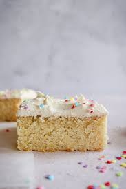 Sprinkle Sponge Cake With Whipped Vanilla Buttercream Baking Martha Coffee And Walnut Cake No Bake Cake Vanilla Sheet Cakes