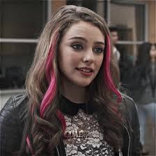 Miranda Morton's Instagram, Twitter & Facebook