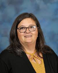 Sarah Dike's Instagram, Twitter & Facebook