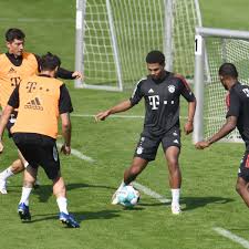 Kai dittmann ist für euch als kommentator im einsatz. Fc Bayern Hammer Programm Im Herbst Nationalelf Dfb Pokal Und Bundesliga In Vier Tagen Fc Bayern