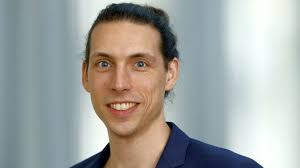 Leibniz-Gemeinschaft: SAFE-Forscher Peter Andre erhält Heinz  Maier-Leibnitz-Preis 2025