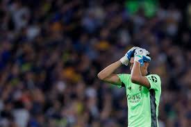 Born 26 january 1991) is an argentine football goalkeeper who plays for boca juniors in the argentine primera división Esteban Andrada Rompio El Silencio Desde Ecuador Tras Quedar En Cuarentena Por Coronavirus No Vine A Pasear Vine A Trabajar Es Un Poco Chocante Esto Infobae