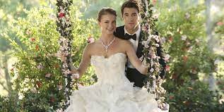 She first came to prominence for her work with producer greg berlanti, who cast her as a series r. Emily Vancamp Engaged To Josh Bowman Soon To Get Married