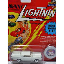 Johnny Lightning White Lightning Custom Lincoln Continental Mark Iii Global Diecast Direct