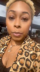 Hey frennns,, Take care of yourself and if you need someone to talk to …  hit my dm …let’s do coffee/lunch