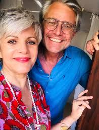 Gestern habe ich mit meinem Frank seinen Geburtstag gefeiert! ❤ Ein richtig  schöner Abend. Ich wünsche Euch ein schönes Wochenende! 😊