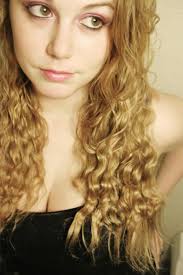 Hairstylist in Greensburg for loose perm