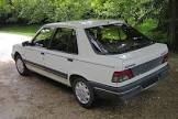 PEUGEOT-309