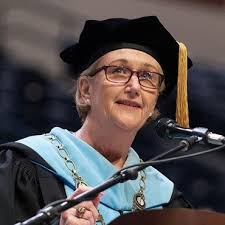 Helene Alt (@halt3187)