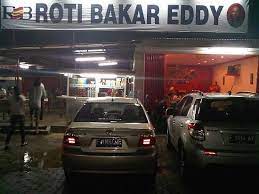 Δείτε 24 αντικειμενικές κριτικές για roti bakar eddy, με βαθμολογία 4 στα 5 στο tripadvisor και ταξινόμηση #1.105 από 9.678 εστιατόρια σε τζακάρτα. Roti Bakar Eddy Blok M Picture Of Roti Bakar Eddy Jakarta Tripadvisor