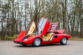 Von 1974 bis 1978 wurde das fahrzeug als lamborghini countach lp400 angeboten. Marketingsupport