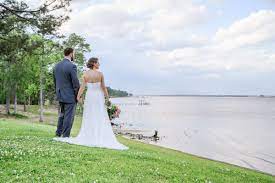 Bride And Groom Family Portrait Photographer Rustic Wedding Venues Coast Wedding