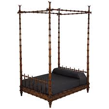 A canopy fastens above the bed and allows the fabric to drape over the bed in any way. John Dickinson King Size Four Poster Bed From The Firehouse For Sale At 1stdibs