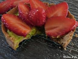 Tartelettes Fraises Kiwi Sur Pate Aux Speculoos Mini Tarte Speculoos Tarte Aux Fruits