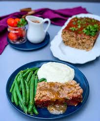 Many people ask how long it takes to cook meatloaf.slow cooker meatloaf cooks up so deliciously in the crockpot!it depends on it depends on how big of a loaf you're making, but for this 2 pound meatloaf, it'll take about 6 hours on low, or 3. Easy Keto Low Carb Meatloaf With Glaze Video