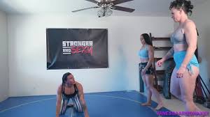 Lexa Stahl porn lift carry with Vanessa