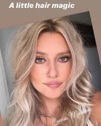 Connie Moulton's Instagram, Twitter & Facebook